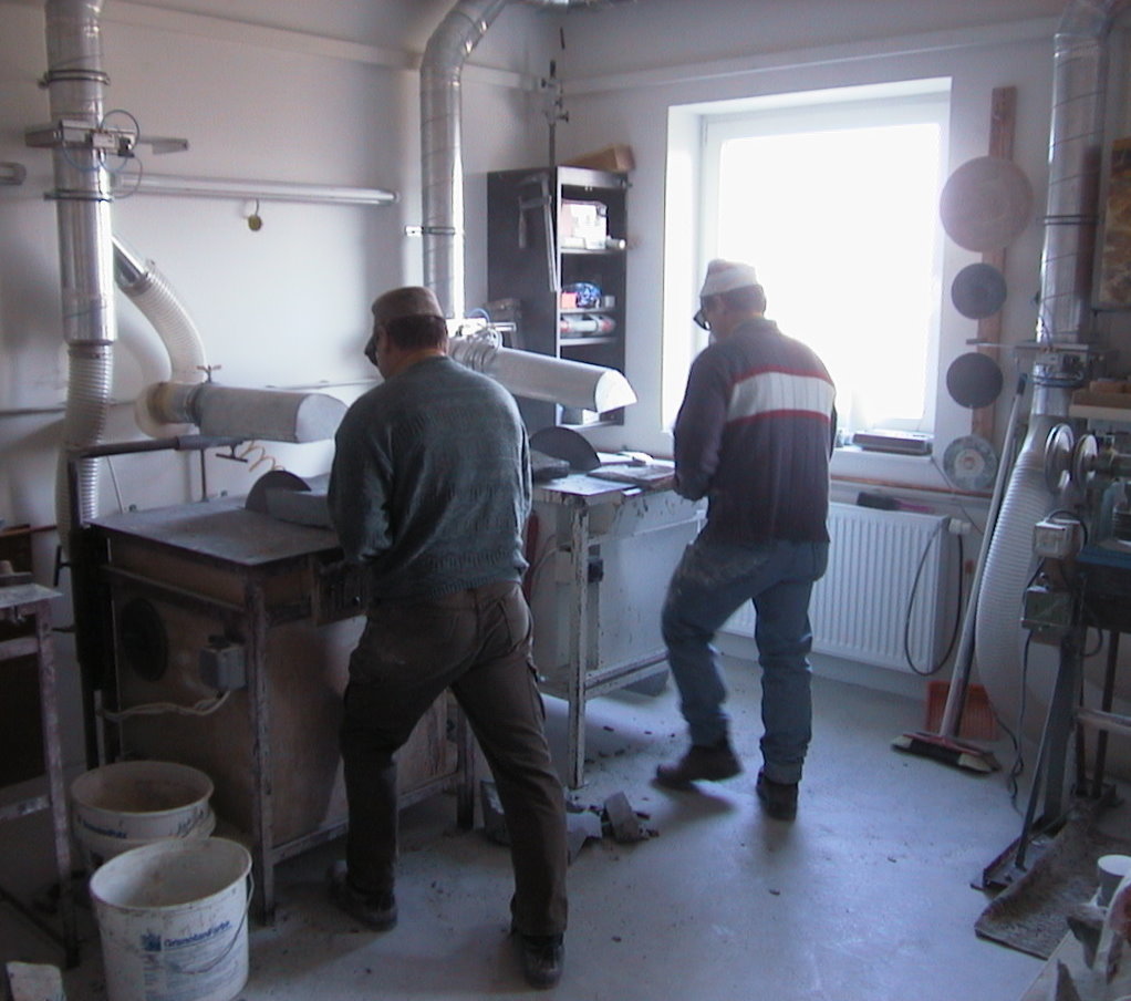 files/upload/3_Stationaere_Absauganlagen/14_Steinstaubabsauganlagen/Steinstaub2.jpg files/upload/3_Stationaere_Absauganlagen/14_Steinstaubabsauganlagen/Steinstaub2.jpg