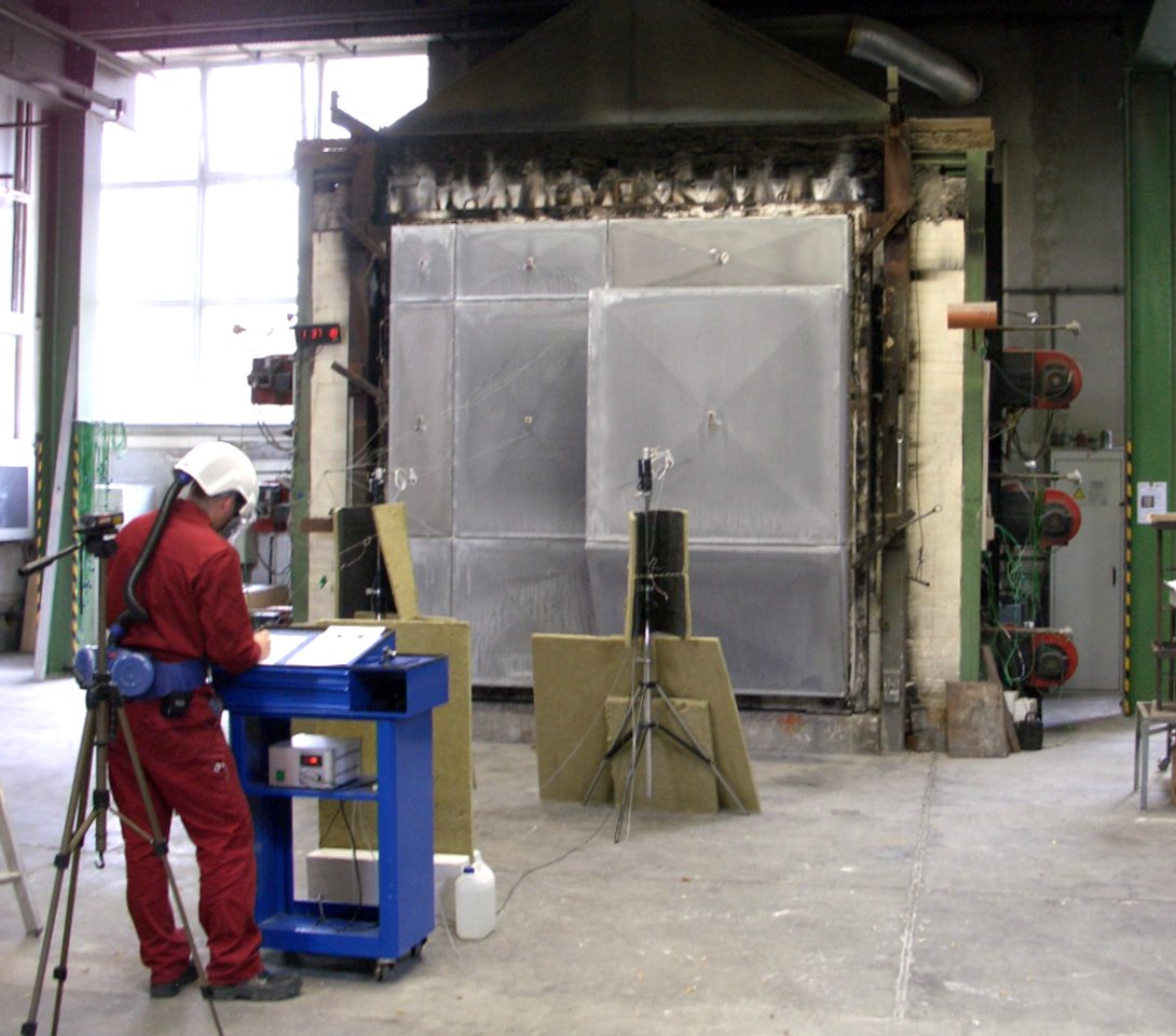 files/upload/3_Stationaere_Absauganlagen/4_Sicherheitskomponenten_Reststaubueberwachung/EW 90 n.jpg files/upload/3_Stationaere_Absauganlagen/4_Sicherheitskomponenten_Reststaubueberwachung/EW 90 n.jpg